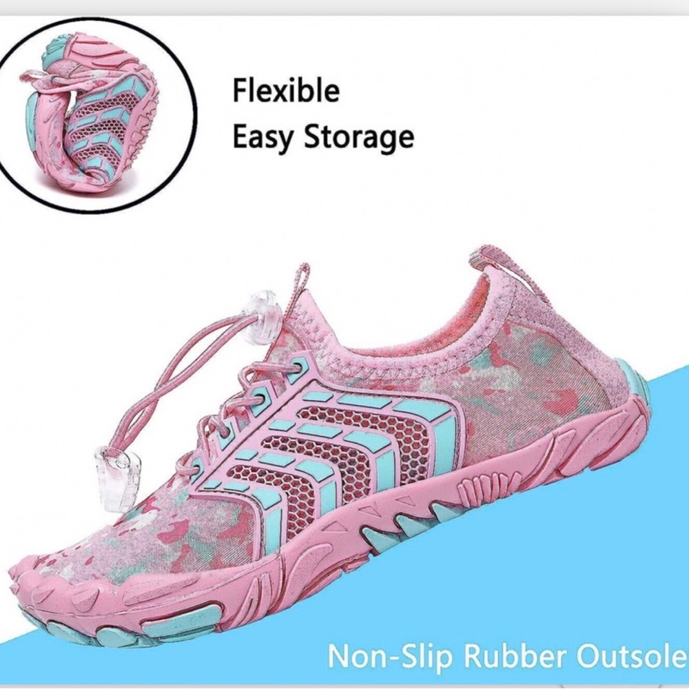 EUC QuickShark Barefoot Aqua Socks - Picture 5 of 14